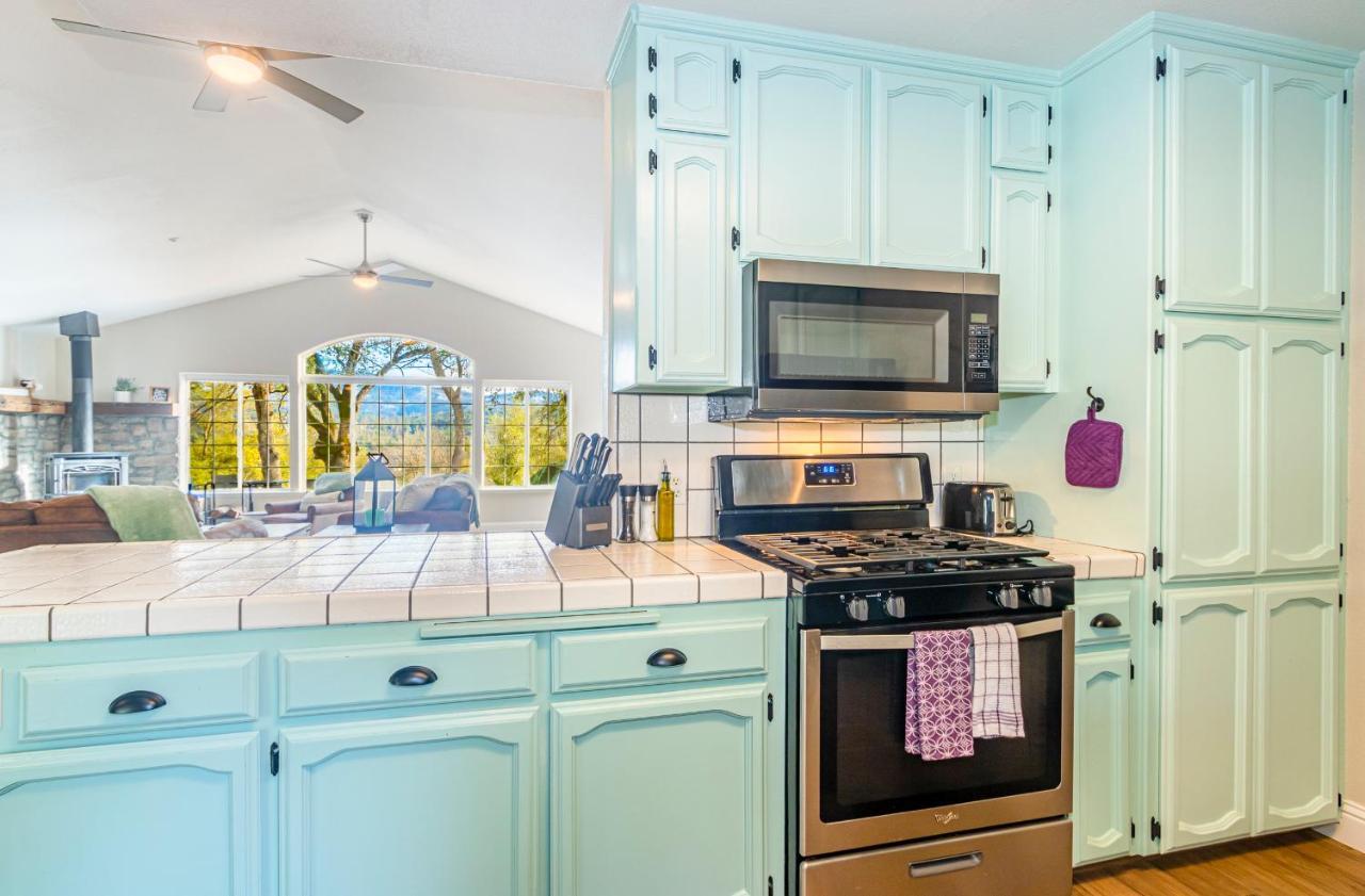 Mystic Mountain Villa, 14 Miles From Yosemite Oakhurst Esterno foto